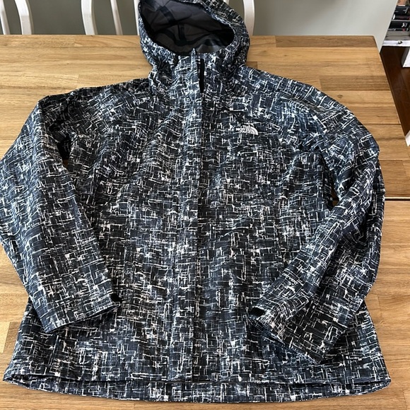 NORTH FACE ⭐️ Venture rain jacket - Picture 2 of 11